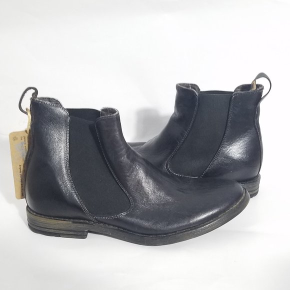 NWT Men's Bed Stu Tribute Black Distressed Leather Pull On Chelsea Boots - Picture 1 of 9